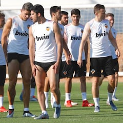 Marcelino ya tiene a la guardia pretoriana de su Valencia