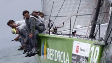 <b>LA HORA DE LA VERDAD. </b>El barco español navega por Cascais.