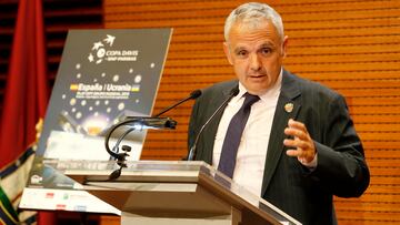 José Luis Escañuela, en su época de presidente de la Federación Española de Tenis.