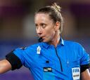 Tori Penso, la primera árbitra estadounidense en Eliminatorias de Concacaf