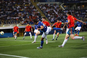 1-1. Federico Chiesa marcó el gol del empate.