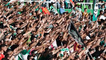 No, nunca se ve mejor en la tele. Y este, menos.