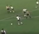 El casi gol de Colo Colo en los 90's que pudo dar la vuelta al mundo: rabona y tijera
