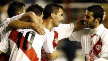 Armenteros se luce con un hat-trick