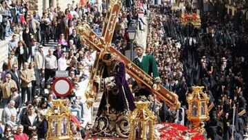 La procesión de 'El abuelo' de Jaén