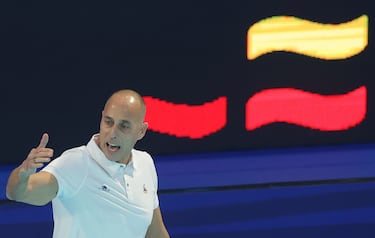 España desactiva sin titubeos la primera bomba hacia semifinales