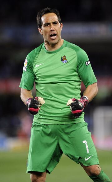 Jug¨® con la Real Sociedad desde 2006 a 2014