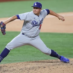 Contratación de Shohei Ohtani orilla a los Dodgers a mandar al mexicano Víctor González a los Yankees