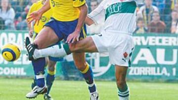 <b>OPORTUNIDADES. </b>Luis Gil volverá casi con total seguridad al equipo titular frente a los numantinos.