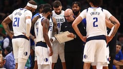 BOSTON, MASSACHUSETTS - JUNE 09: Head coach Jason Kidd of the Dallas Mavericks speaks to his team during a timeout in the first quarter Game Two of the 2024 NBA Finals against the Boston Celtics at TD Garden on June 09, 2024 in Boston, Massachusetts. NOTE TO USER: User expressly acknowledges and agrees that, by downloading and or using this photograph, User is consenting to the terms and conditions of the Getty Images License Agreement.   Maddie Meyer/Getty Images/AFP (Photo by Maddie Meyer / GETTY IMAGES NORTH AMERICA / Getty Images via AFP)
