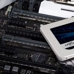 Encontramos el SSD Crucial MX500 con más de 44.000 valoraciones en Amazon