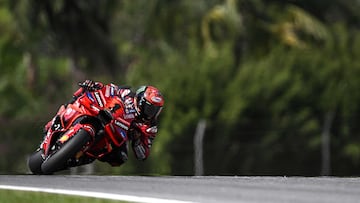 Ducati Lenovo Team's Italian rider Francesco Bagnaia rides during a practice of the MotoGP Malaysian Grand Prix at the Sepang International Circuit in Sepang on November 1, 2024. (Photo by Lillian SUWANRUMPHA / AFP)