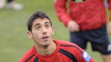 <b>SUEÑO ROTO. </b>José Ángel, durante un entrenamiento con el Sporting de Gijón.