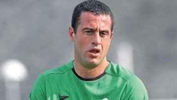 <b>SUDAMERICANOS. </b>El uruguayo Omar Pérez y el venezolano Richar Páez, dos de las novedades.