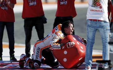 Su cuarto título de MotoGP lo consiguió en la última carrera del año, el GP de la Comunidad Valenciana. La caída de Dovizioso propició que fuese campeón antes de acabar la carrera
