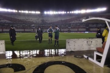 Interior del estadio Monumental donde iba a disputarse el partido.