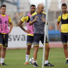 Pako Ayestarán, adiós cantado si pierde en el Santiago Bernabéu