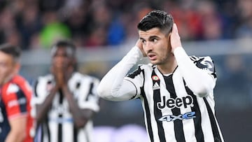 Alvaro Morata of FC Juventus looks dejected during the Serie A match between Genoa CFC v FC Juventus on May 6, 2022 in Genova, Italy.  (Photo by Giuseppe Maffia/NurPhoto via Getty Images)