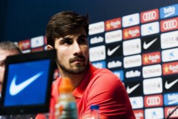 André Gomes, nuevo jugador del FC Barcelona en la rueda de prensa de presentación.