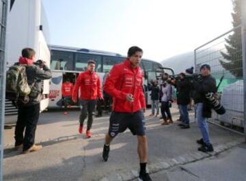 La Roja prepara dos equipos para Irán y Brasil