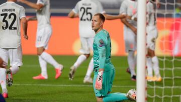 Ter Stegen, como Piqué: "Hay que cambiar muchas cosas"