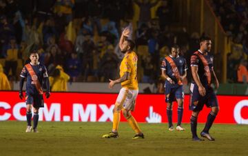 Gignac y su póker en imágenes