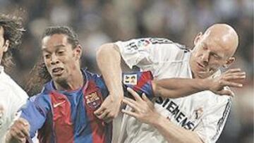 <b>UNA FIESTA. </b>En el Ciutat de Valencia se espera con ansia la visita del Real Madrid. Habrá lleno a pesar de los altos precios de las entradas.