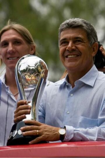 Un campeonato con Pumas (Apertura 2009), bien valía la rasurada.