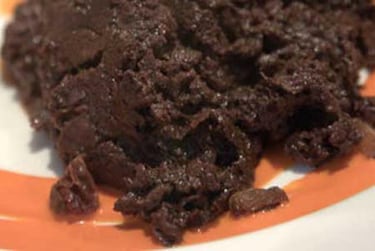Una morcilla con pinta de boñiga