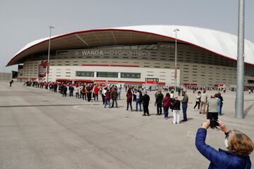 El lunes 13 de septiembre finalizó el dispositivo de vacunación de la Comunidad de Madrid en el Wanda Metropolitano, donde desde el pasado 25 de febrero se administraron más de 577.000 dosis. El club que preside Enrique Cerezo puso el estadio a disposición de las autoridades madrileñas y la vacunación fue un éxito. 
  
