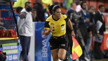 Karen Díaz durante un partido en la Liga MX.