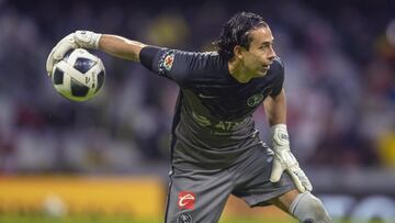 Oscar Jim&eacute;nez durante un partido del Am&eacute;rica