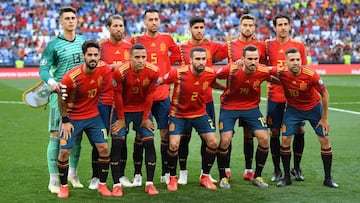 1x1 de Espa?a: Parejo fue el faro y debut con golazo de Oyarzabal