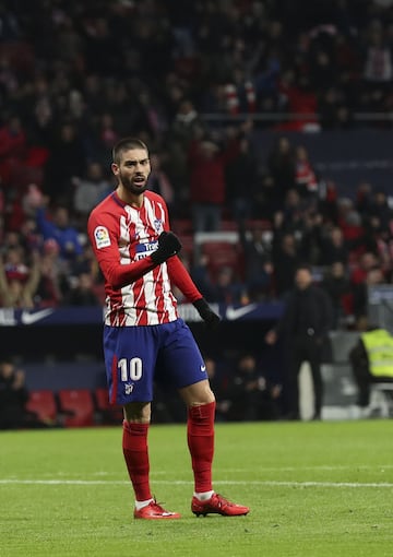 1-0. Carrasco celebr¨® el primer gol.