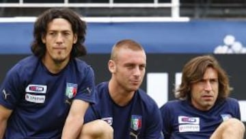 <strong>ADMIRACI?N.</strong> Camoranesi mostr¨® su admiraci¨®n por el jugador de Barcelona y la Selecci¨®n Puyol.