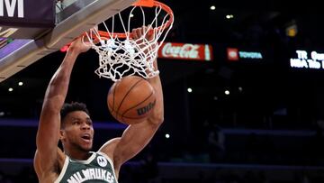 Giannis helps Bucks beat LeBron's Lakers