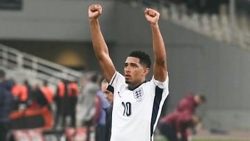 Jude Bellingham, jugador de la Selección inglesa, celebra el triunfo ante Grecia.