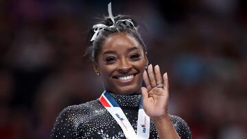 SAN JOSE, CALIFORNIA - AUGUST 27: Simone Biles celebrates after placing first in the floor exercise competition on day four of the 2023 U.S. Gymnastics Championships at SAP Center on August 27, 2023 in San Jose, California.   Ezra Shaw/Getty Images/AFP (Photo by EZRA SHAW / GETTY IMAGES NORTH AMERICA / Getty Images via AFP)