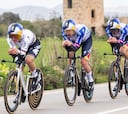 Evenepoel es mucho Evenepoel: debut triunfal ante un gran Movistar