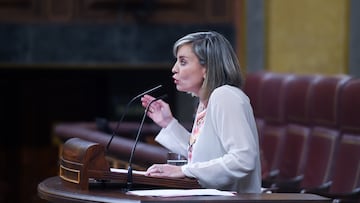 La diputada de Sumar Verónica Martínez Barbero durante un pleno en el Congreso de los Diputados, a 29 de octubre de 2024, en Madrid (España). El Congreso debate y vota hoy la toma en consideración de dos iniciativas legislativas: la Proposición de Ley Orgánica de protección de las libertades y seguridad ciudadana y la Proposición de Ley para garantizar la representación internacional de las federaciones deportivas españolas. Posteriormente, se debaten las iniciativas no legislativas.
29 OCTUBRE 2024;CONGRESO;DIPUTADOS;MADRID;
Gustavo Valiente / Europa Press
29/10/2024