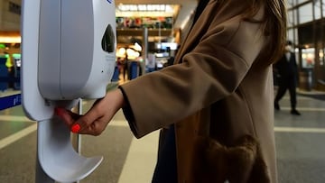 Se resbala con el gel hidroalcohólico en el supermercado, la Justicia actúa y obliga a Lidl a pagar 45.000 euros de indemnización