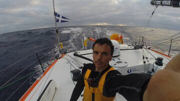 Didac Costa deja atrás Madeira y navega ya hacia las Canarias.