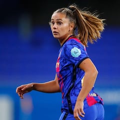 Hansen, sobre la marcha de Martens al PSG: "Fake news"