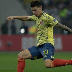 James Rodríguez también estaría en la mira del PSG