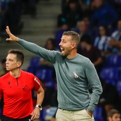 Luis García toma ventaja para ocupar el banquillo de Las Palmas