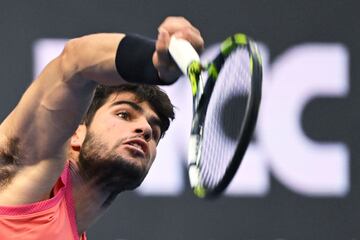 El tenista español ha ganado, con remontada incluida, al italiano Jannik Sinner por 7-6, 4-6 y 7-6.