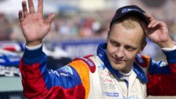 'Sería bueno para el mundo del rally que Raikkonen siga'