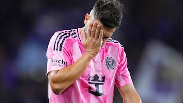 ORLANDO, FLORIDA - AUGUST 10: Jordi Alba #18 of Inter Miami CF reacts during the MLS match between Orlando City and Inter Miami CF at Inter&Co Stadium on August 10, 2025 in Orlando, Florida. Rich Storry/Getty Images/AFP (Photo by Rich Storry / GETTY IMAGES NORTH AMERICA / Getty Images via AFP)