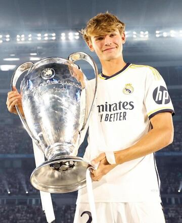 Feliz cumpleaños al Real Madrid!!