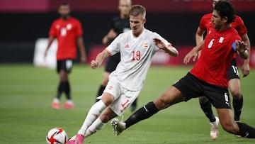 22/07/21 JUEGOS OLIMPICOS TOKIO 2020 JJOO
PARTIDO EN SAPPORO SELECCION OLIMPICA ESPAÑOLA
ESPAÑA - EGIPTO
DANI OLMO Y HEGAZY *** Local Caption *** HE